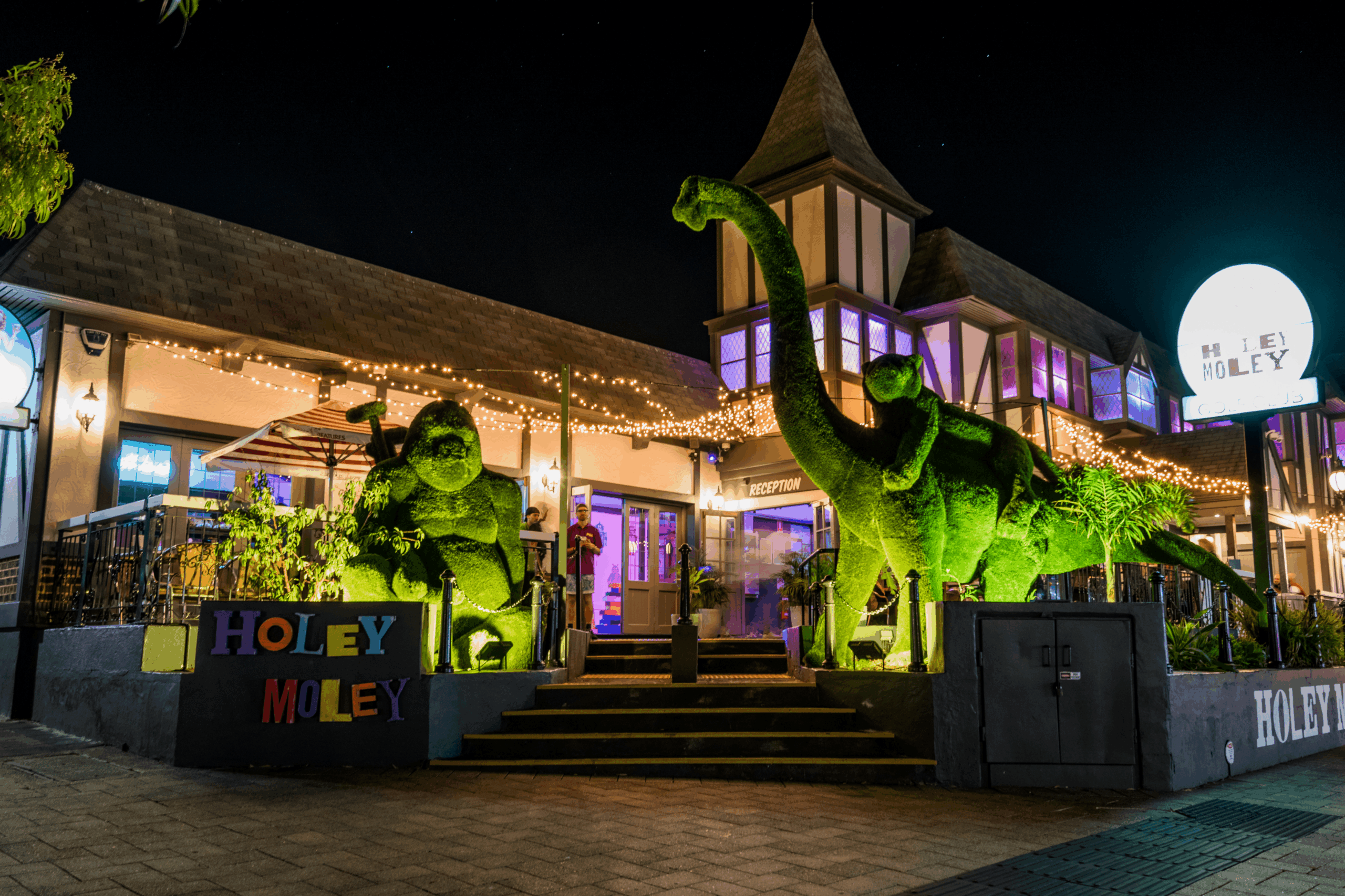 1682992619-hmau_venue_northbridge-entrance